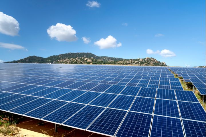 Fazenda solar: entenda o que é e como funciona